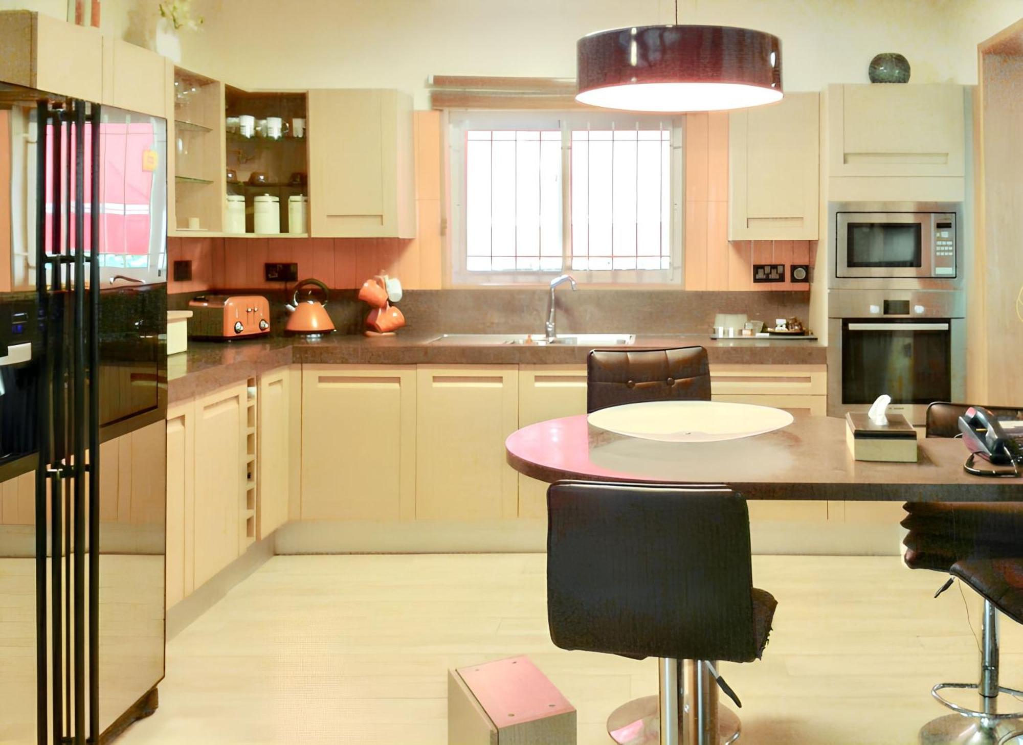 Spacious House In Flic En Flac With Shared Pool Kültér fotó